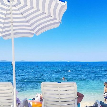 Bed & Breakfast Pino Подстрана Екстериор снимка