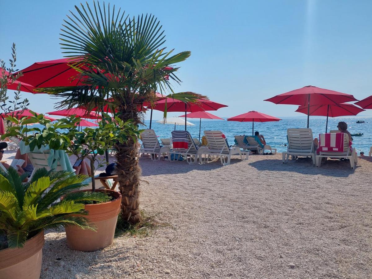 Bed & Breakfast Pino Подстрана Екстериор снимка